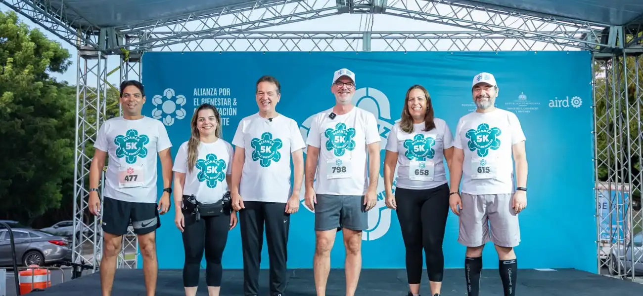 AIRD participa en Caminata 5K por el Bienestar: más de 800 personas celebran hábitos saludables