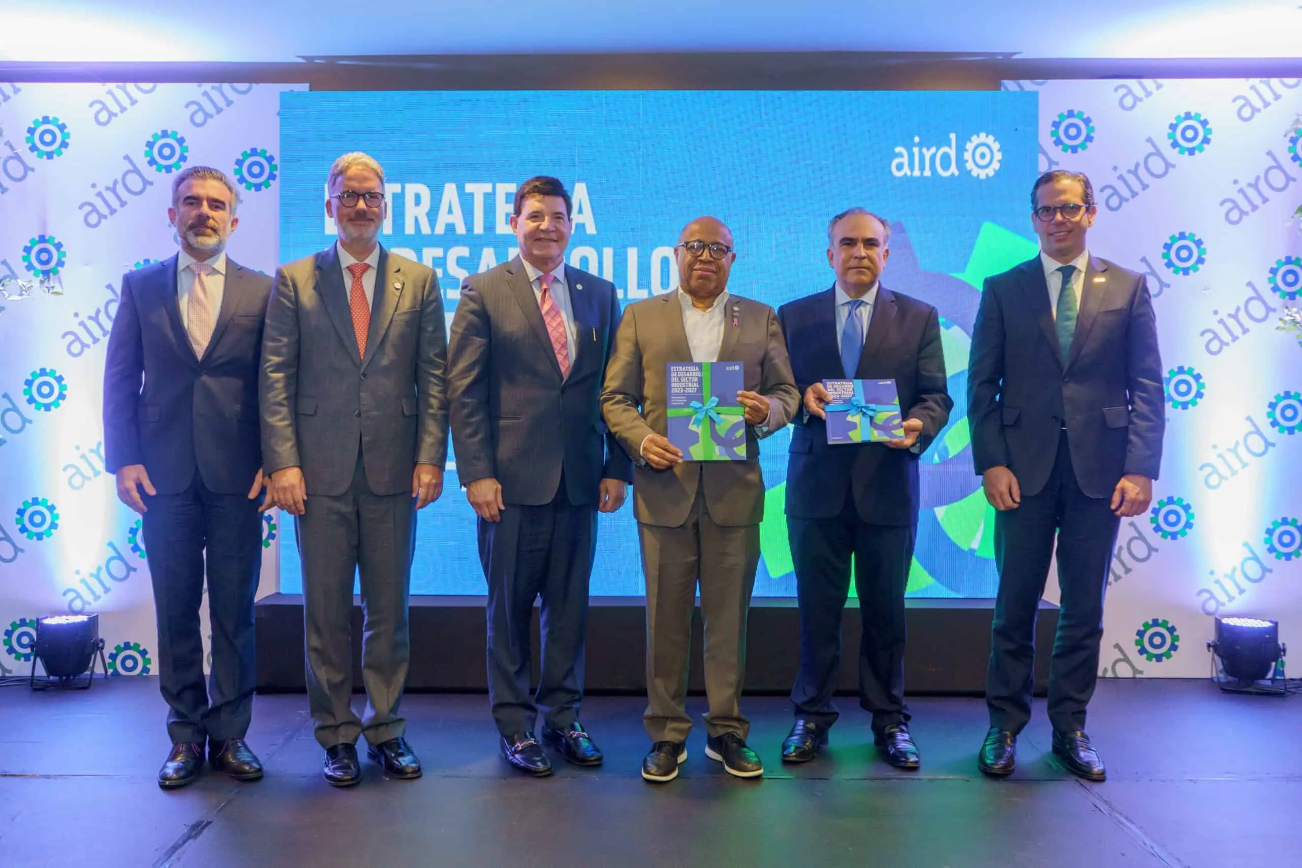 AIRD presenta conclusiones del Cuarto Congreso Industrial